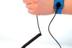 WristStrap-MWS61M-with-hand_D